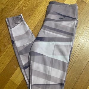 light pink and purple bike dri-fit size small